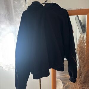 Aritzia Mega Fit Cozy Fleece Hoodie – Black – Size Large